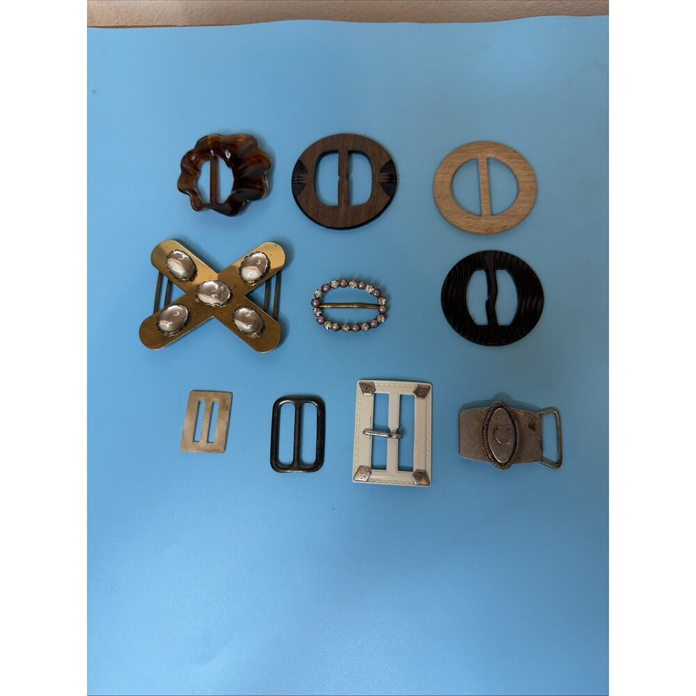 Lot of 10 Woman's Vintage Fashion Belt Buckles Scarf Clips